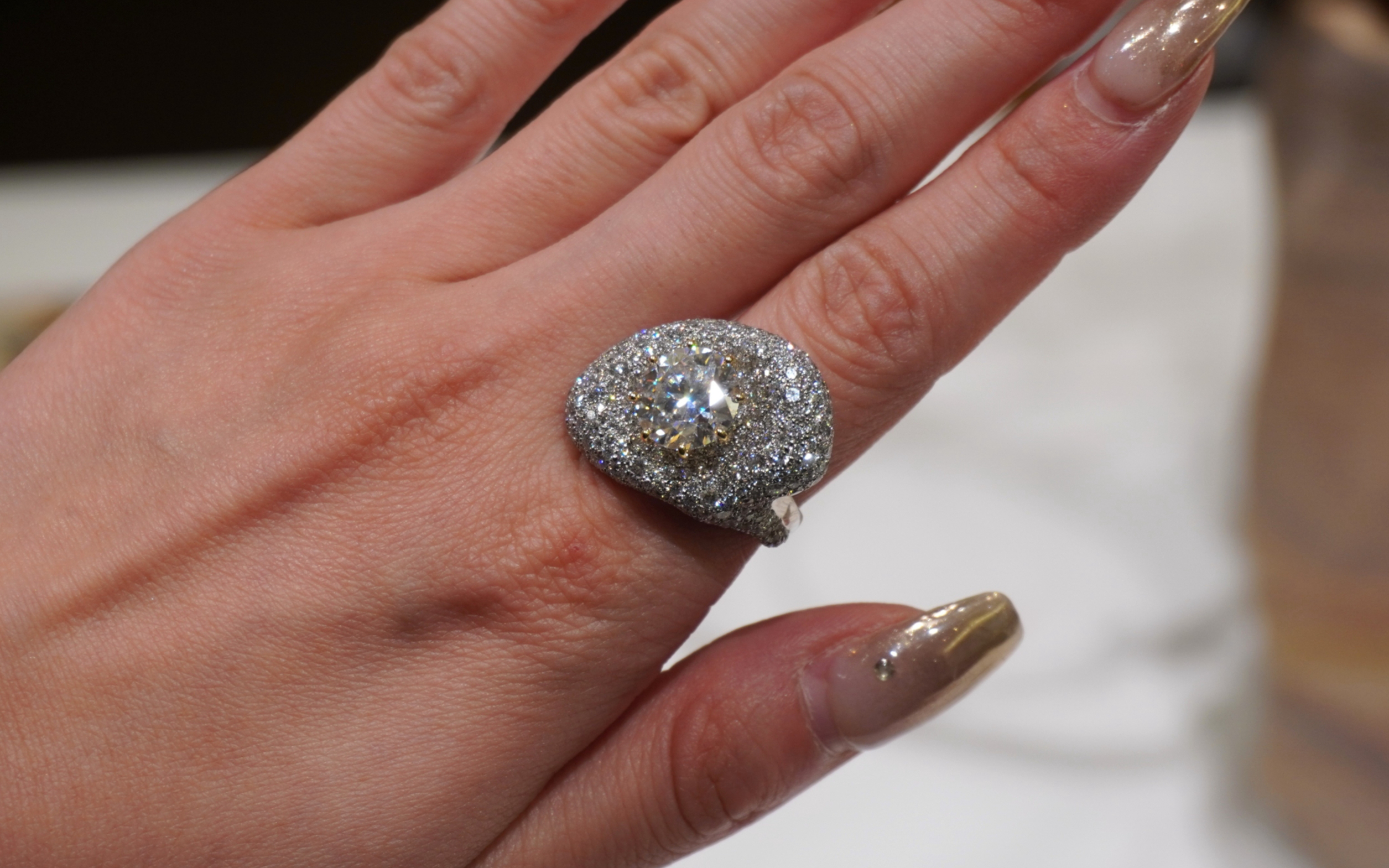 Tokyo department store seeks global market with custom diamonds - Nikkei Asia