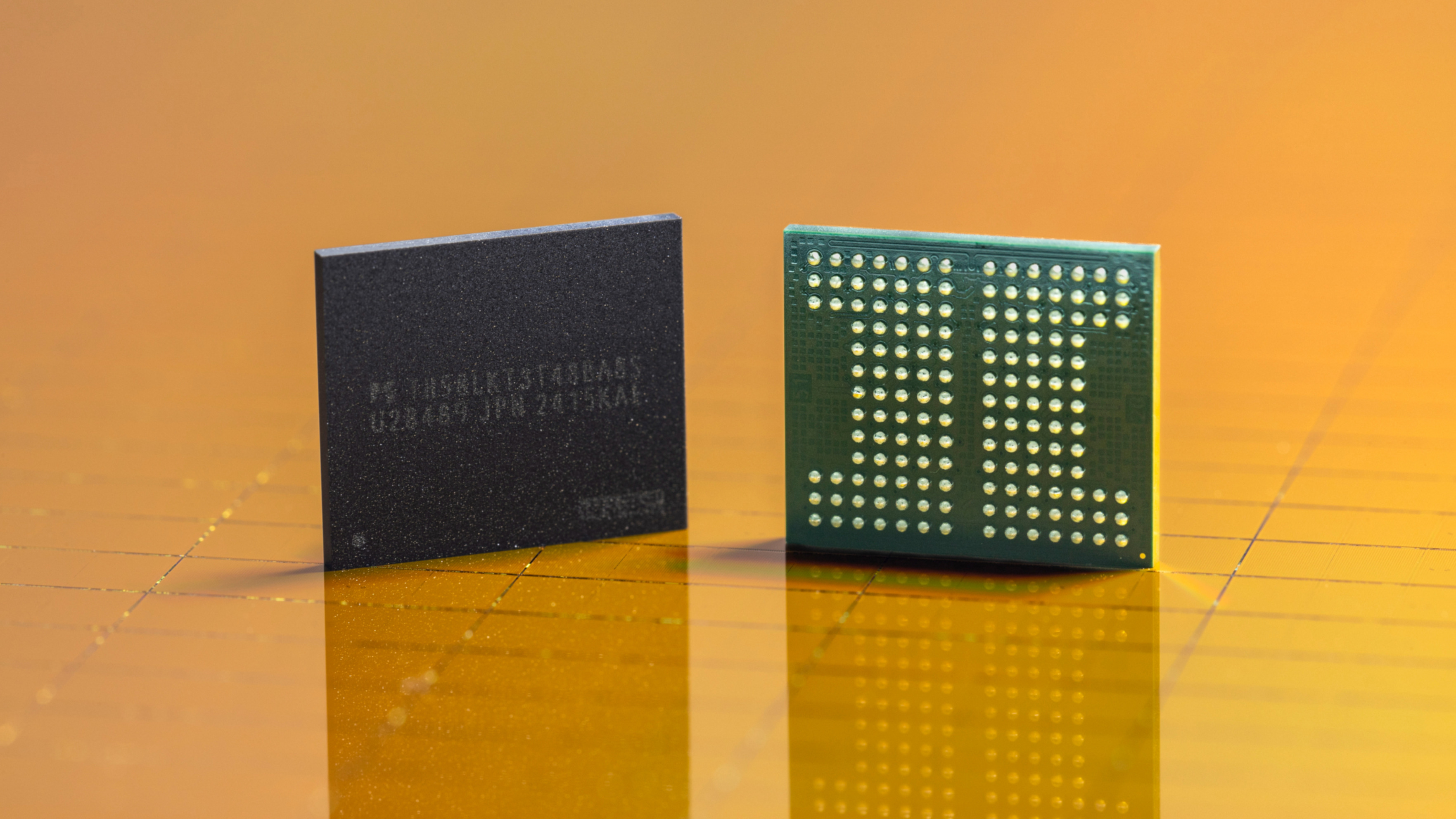 Japan's Kioxia to take on Samsung with wafer-bonding tech in