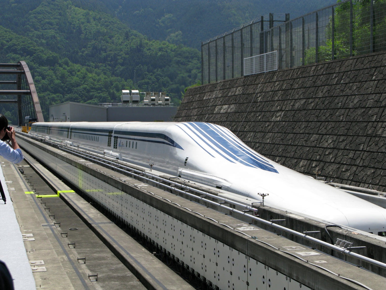 Look, Ma, no wheels! How maglev trains reach 500kph Nikkei Asia