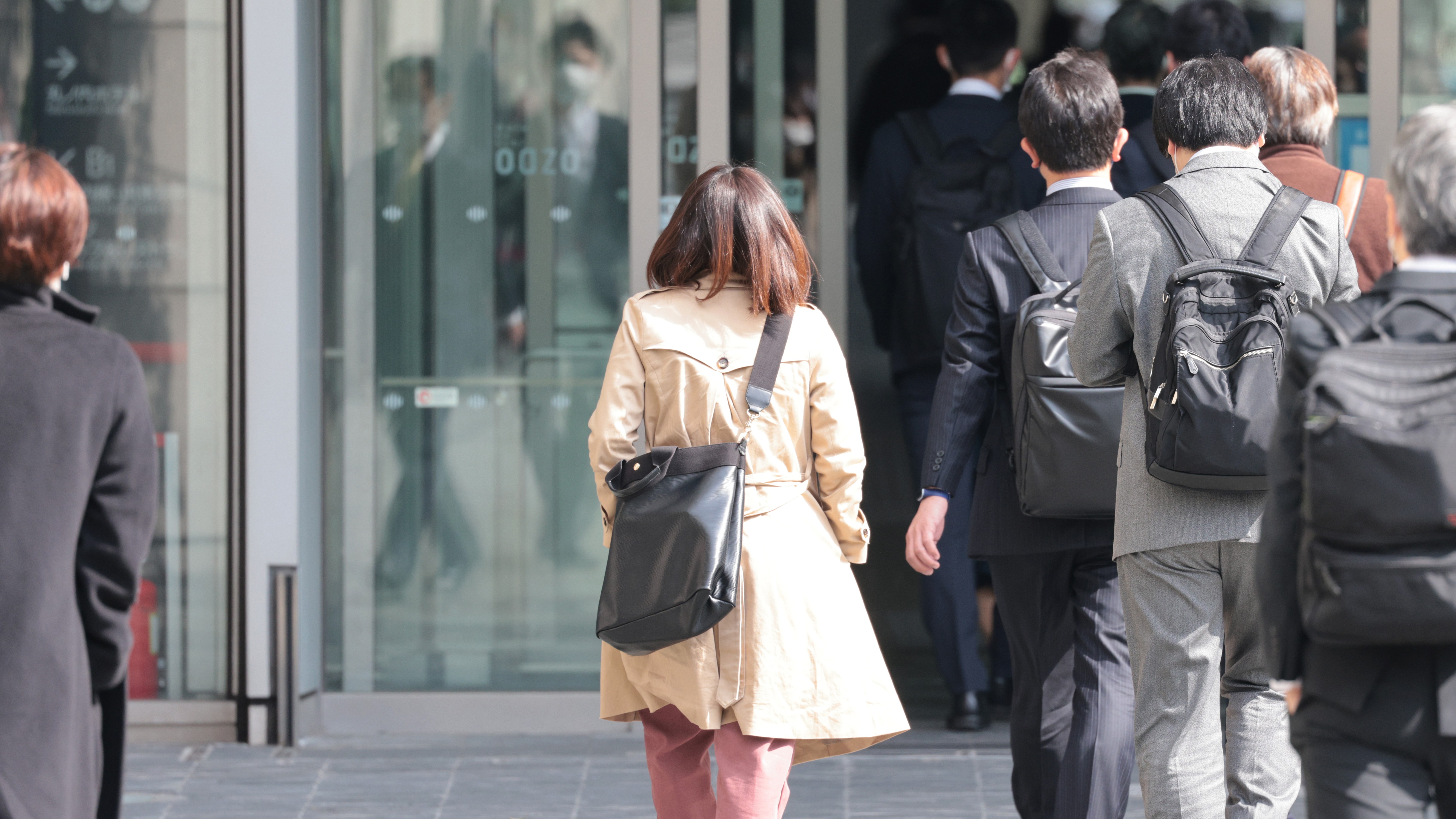 Japan to set goal of 30% women executives at top firms