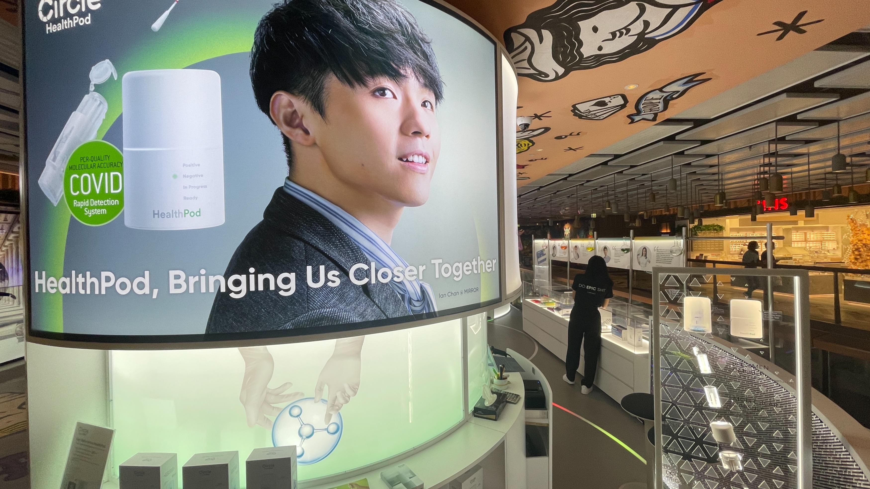 Hong Kong biotech Prenetics tumbles after Nasdaq debut - Nikkei Asia