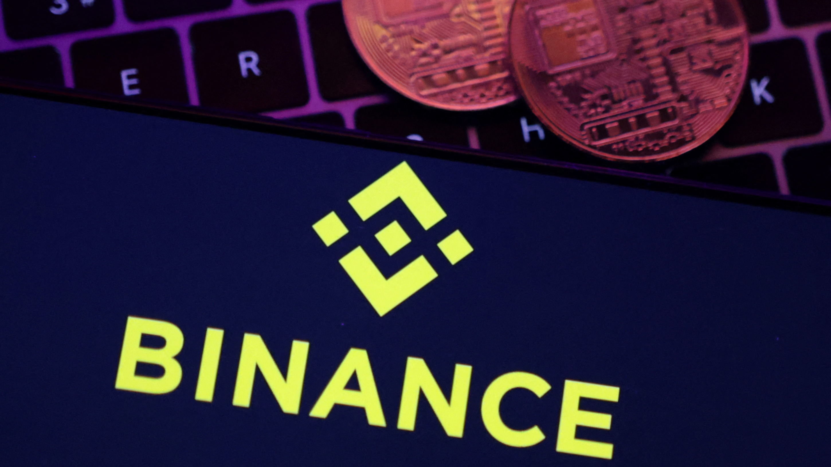 Binance revives Singapore crypto permit bid despite U.S. pressure - Nikkei  Asia