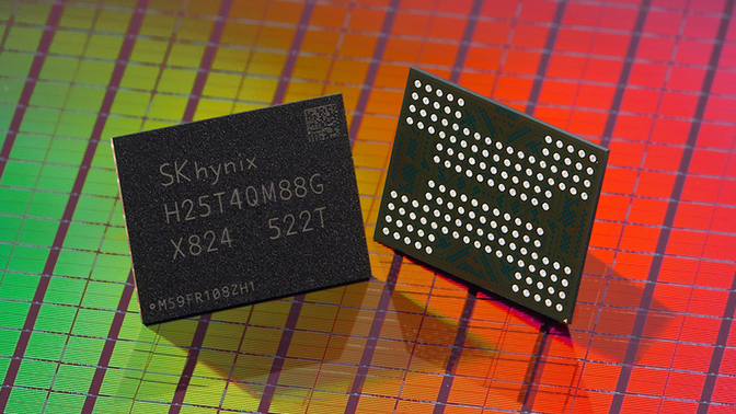 Samsung and SK Hynix warn memory chip crunch to continue until
