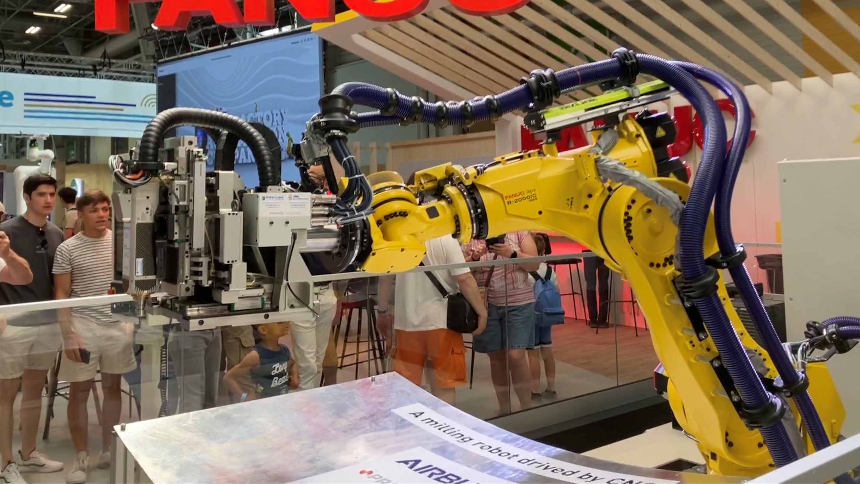 Fanuc, Denso to help cut robot costs for Japan's small companies
