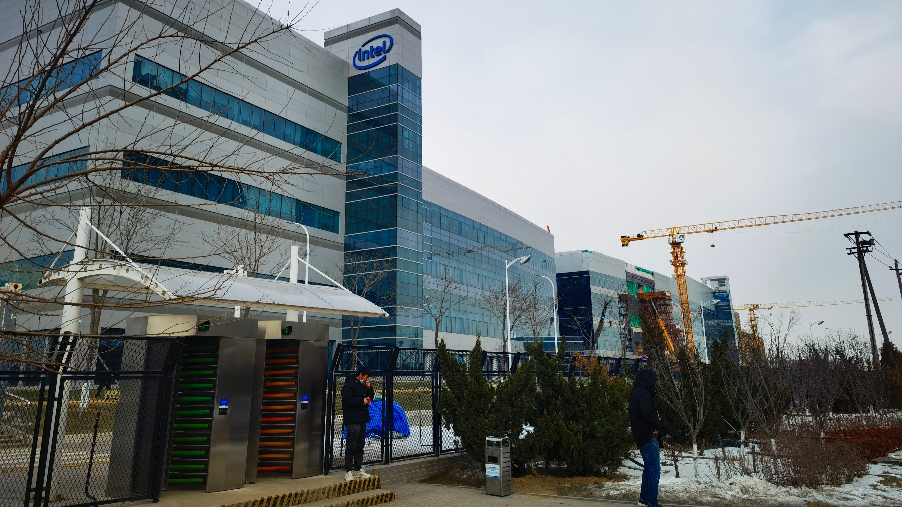 Toyota, SK Hynix, others lift foreign investment in Dalian to