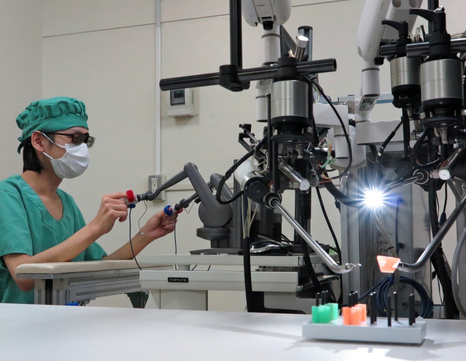 Japanese firm's robotic surgeon to hit market by 2020 Nikkei Asia
