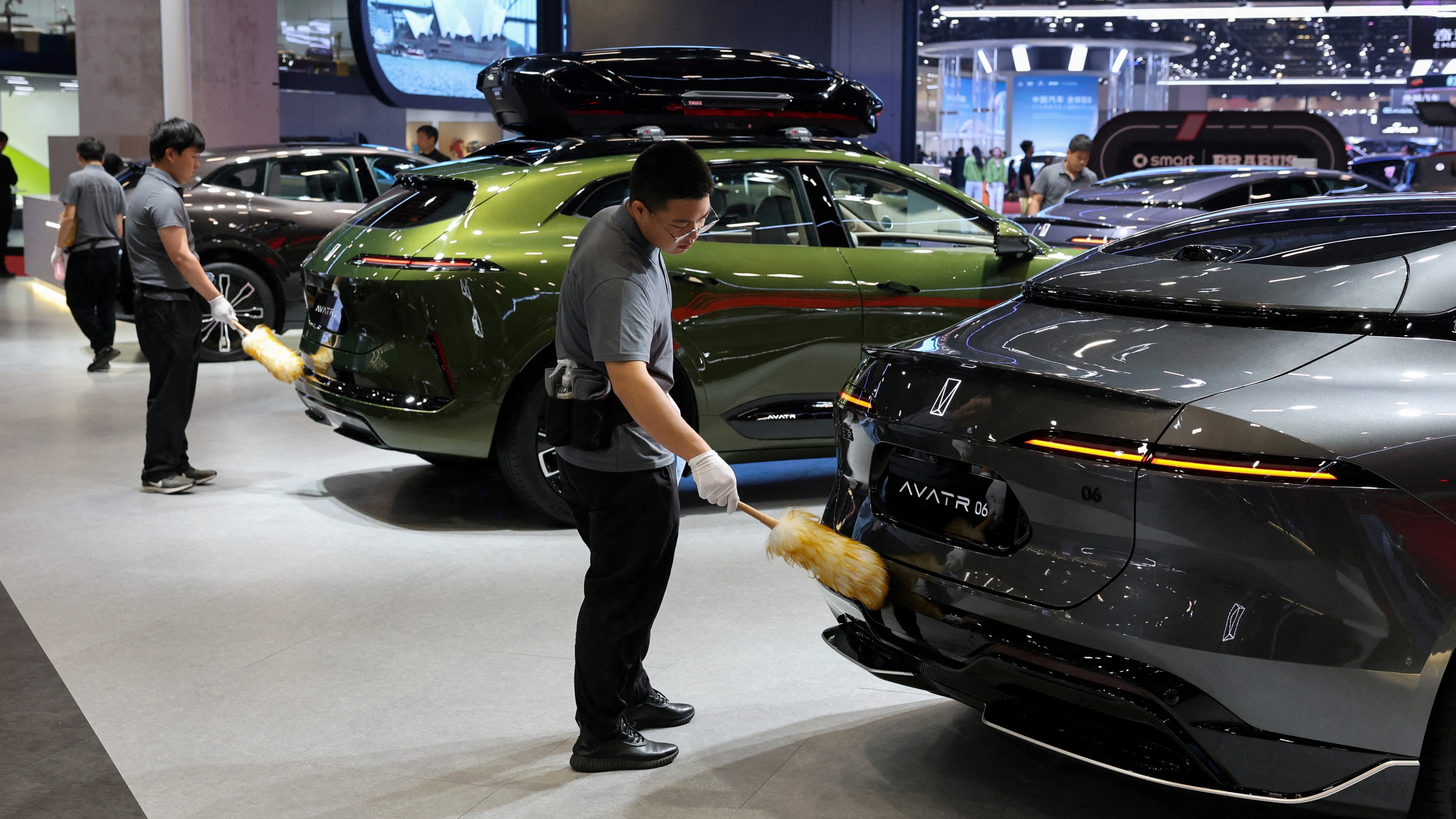 China races to calm worries over end to $42bn consumer subsidies