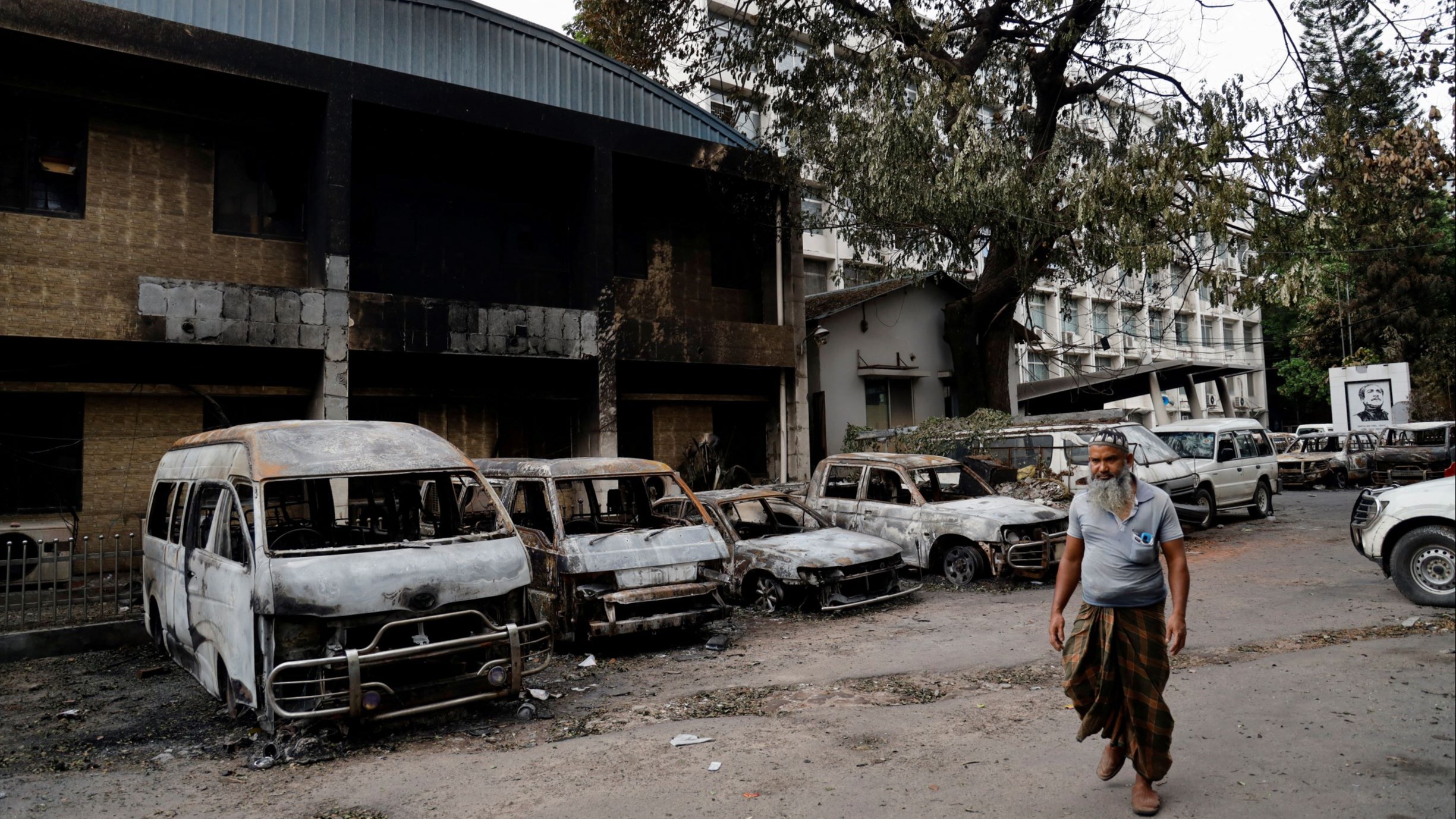Bangladesh protesters demand government take responsibility for