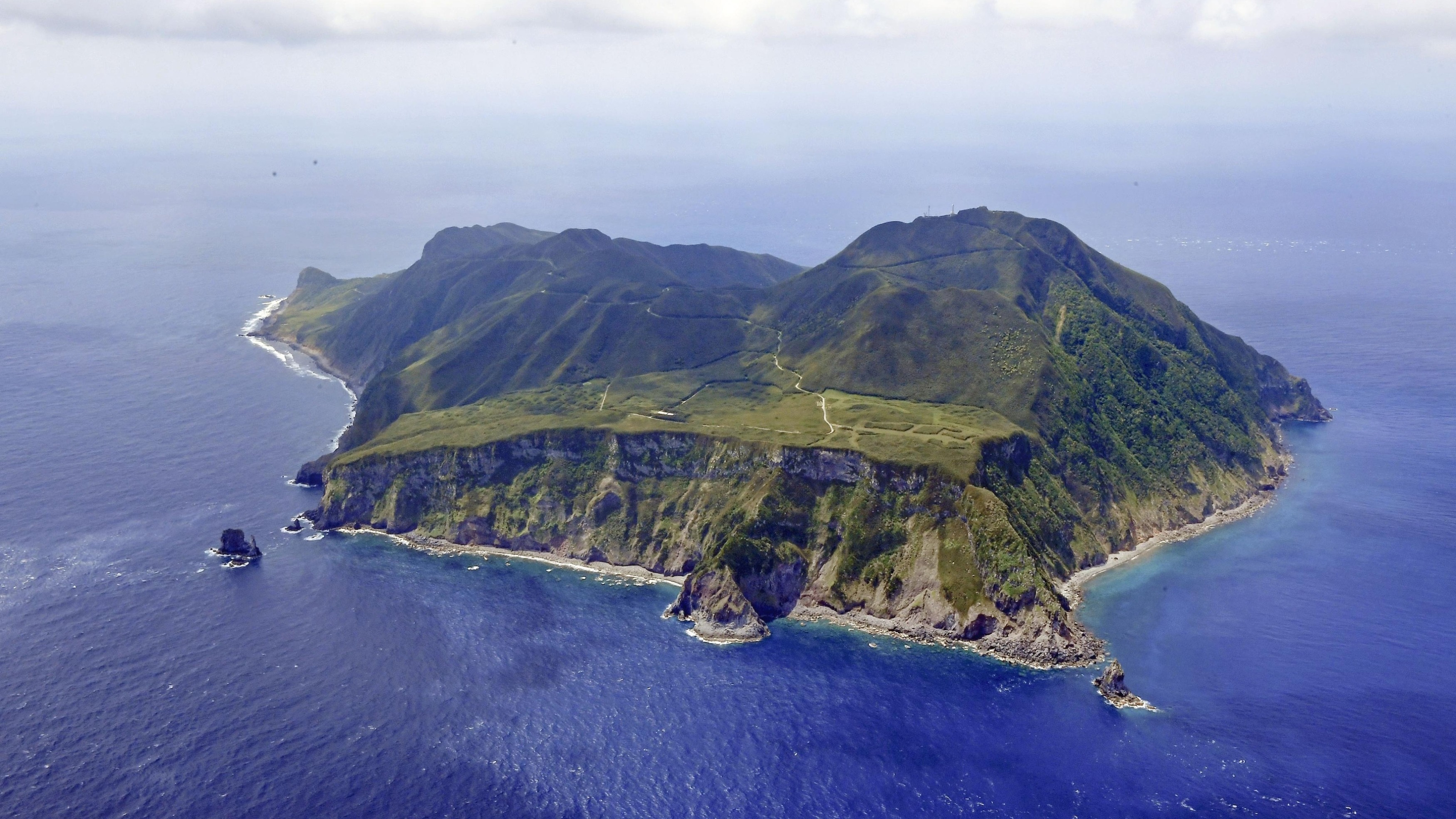 Magnitude 5.5 earthquake strikes southwestern Japan - Nikkei