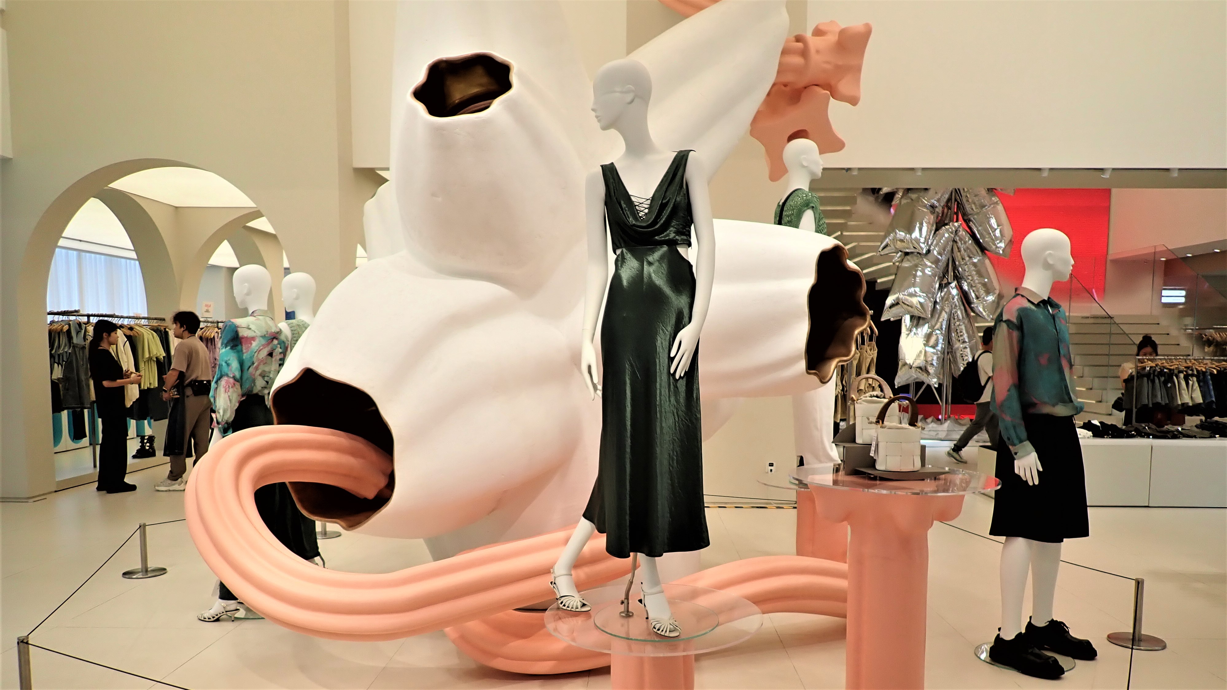 E Commerce International Online Clothing Stores China's Zara