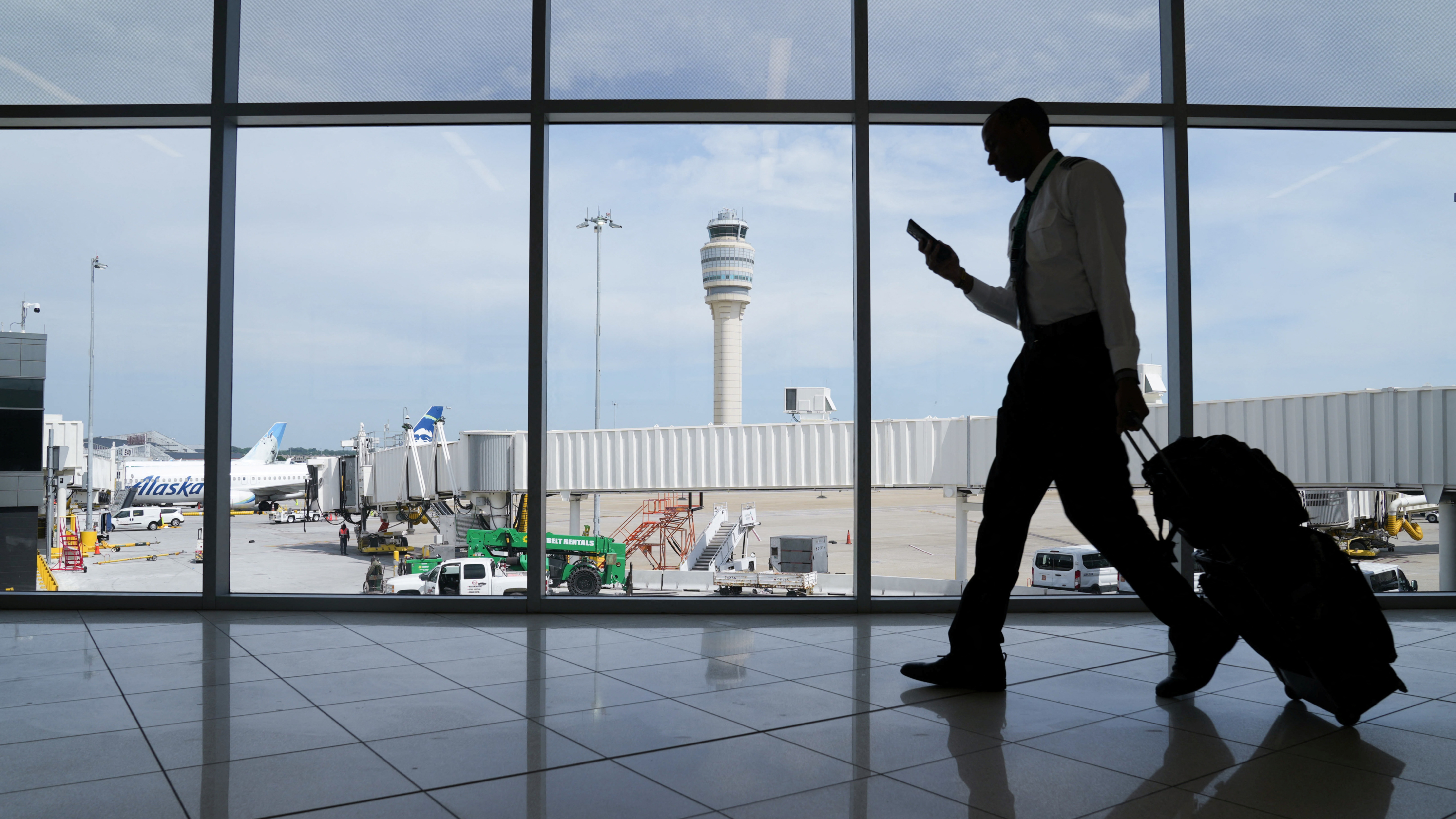 Career globetrotters are underrated assets who unite the world