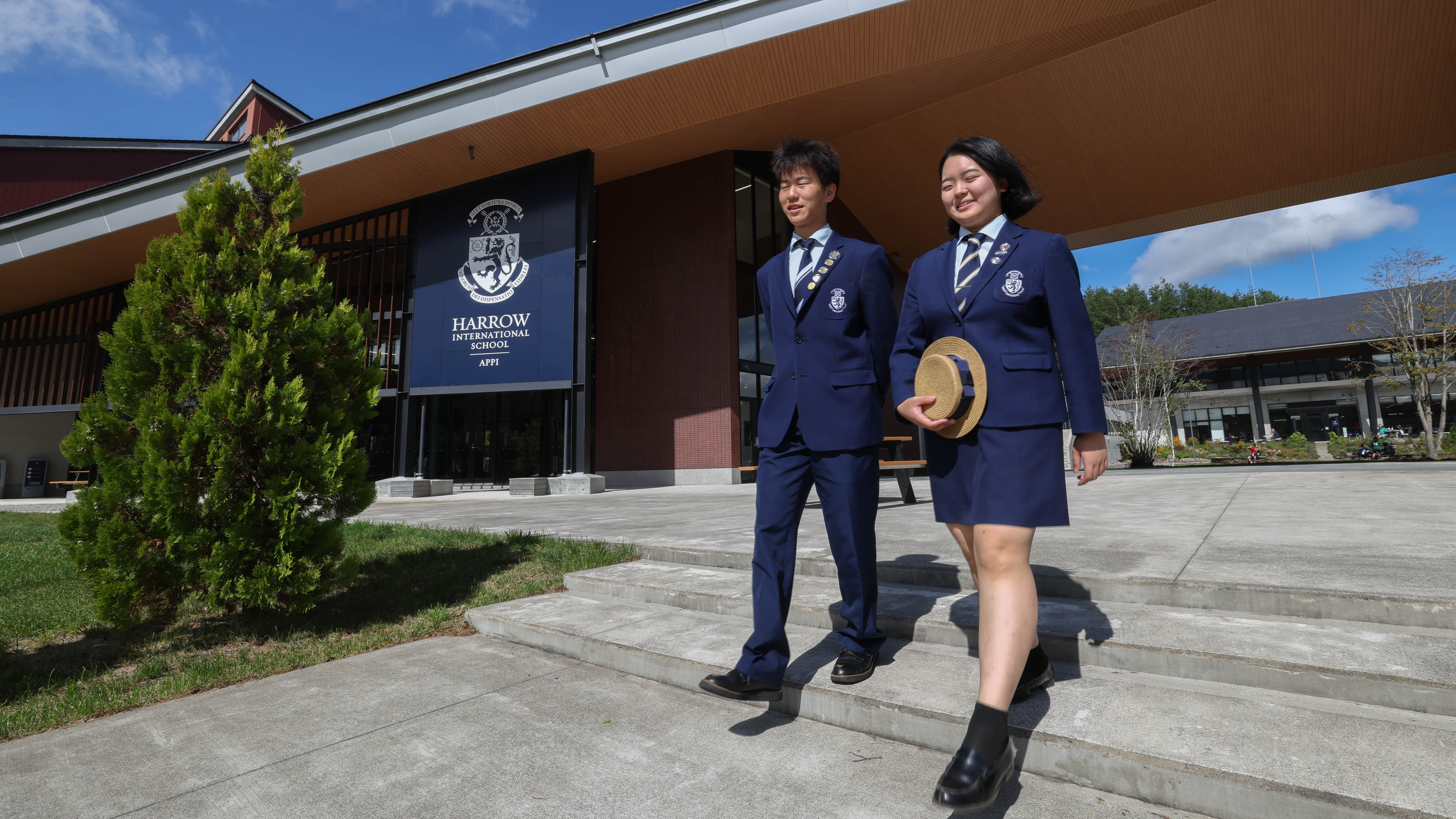 Japan to expand Japanese-language classes for foreign residents