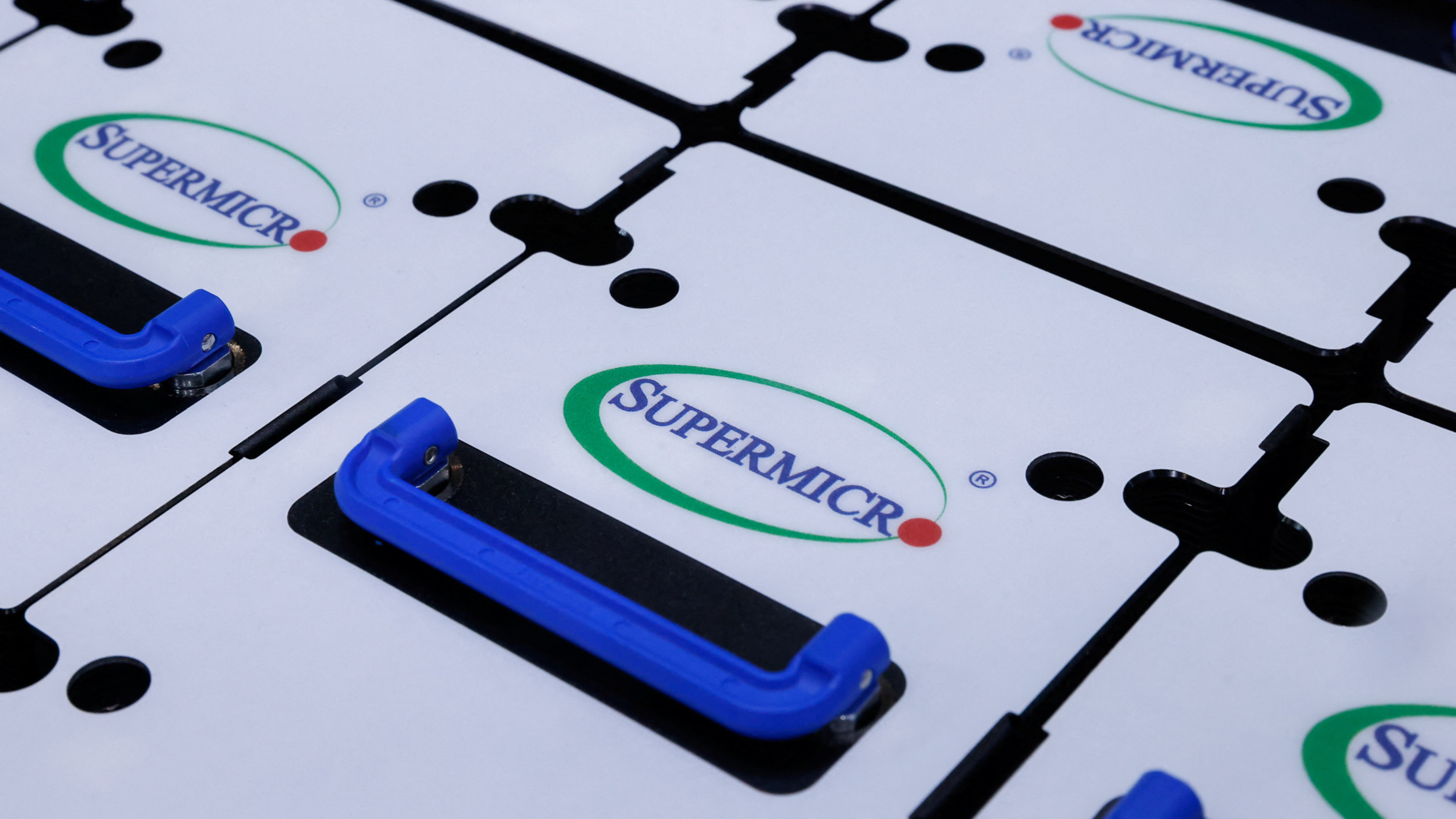 Huawei poaches top German scientist, as scholars blame academic system -  Nikkei Asia