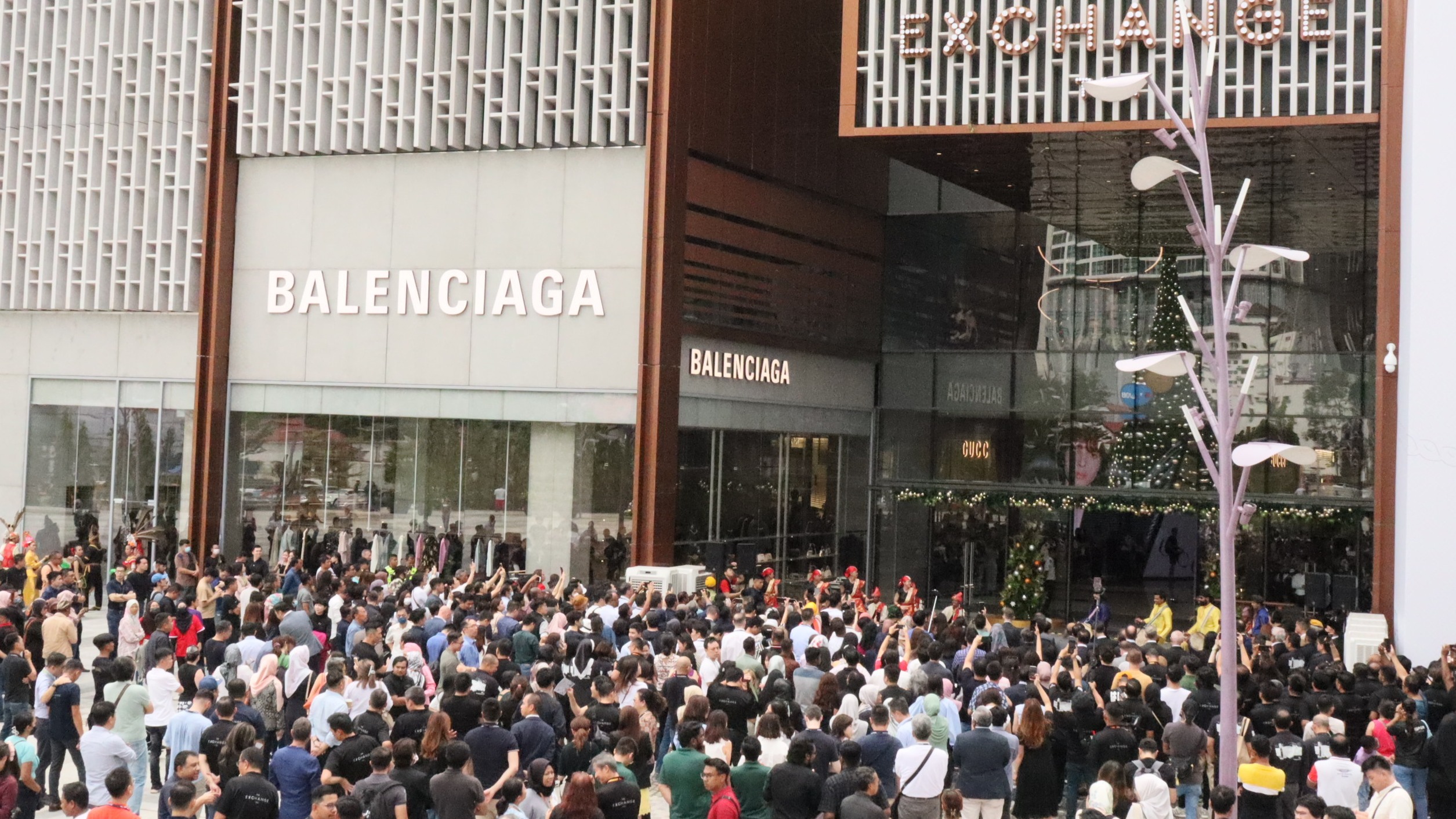 Thailand bucks peers as consumer prices drop for 3rd month in row