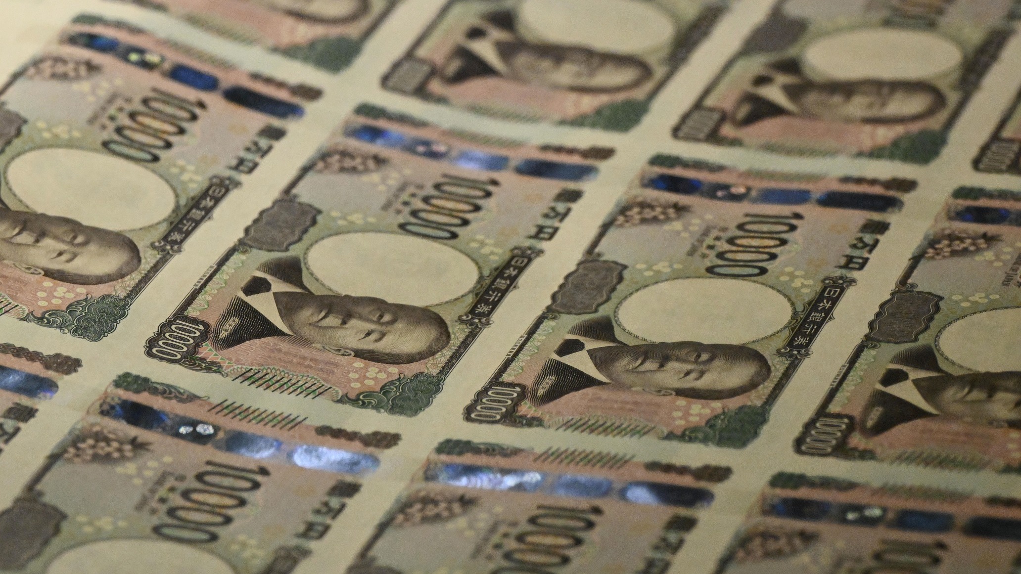 Cash-loving Japan redesigns banknotes for first time in two decades -  Nikkei Asia